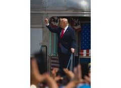 "Denuclearization of Iran is moving along well": Donald Trump