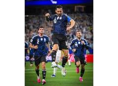 Messi becomes first to score 7 goals in two FIFA World Cup editions, finds net in eighth successive WC game