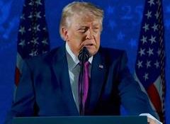 "American giants": Trump salutes founding fathers in historic 250th anniversary address