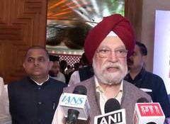 Petroleum Minister Puri says no issues with E20, rollout of E25 will depend on test results and stakeholder consultation