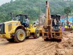 CM Satheesan to visit Wayanad as rescue continues amid unfavourable weather: Keralam Minister Anil Kumar