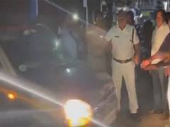TMC Board collapses in Dankuni Municipality as Chairman, Vice-Chairman quit; people chant "chor, chor"