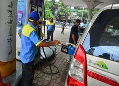 E20 may lower mileage by 3-5% in some older vehicles, no widespread engine damage found: Govt