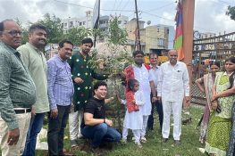 ‘Greenman’ Viral Desai Leads Mega Tree Plantation on Ashadhi Beej at Mini Ranuja