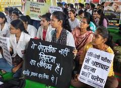 "Students have a right to ask questions": Varun Dhawan