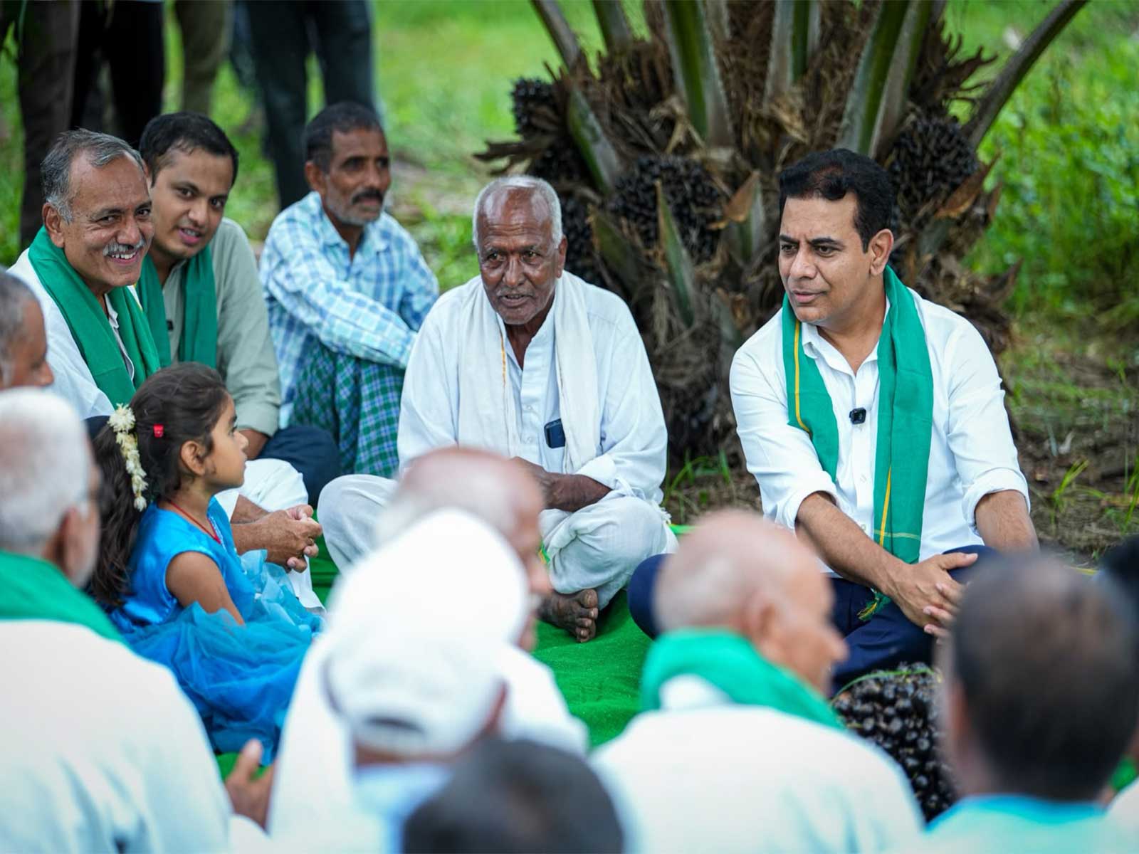BRS working president KT Rama Rao (KTR) interacting with farmers (Photo/BRS) BRS working president KT Rama Rao (KTR) interacting with farmers (Photo/BRS)