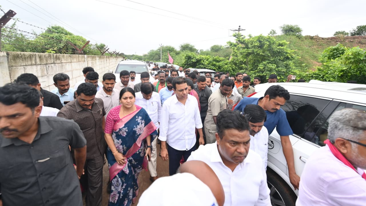 KTR demands immediate operation of Kannepalli pumps