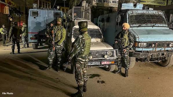 One Non-Local Labourer Killed, Another Injured in Terror Attack at Kulgam Brick Kiln