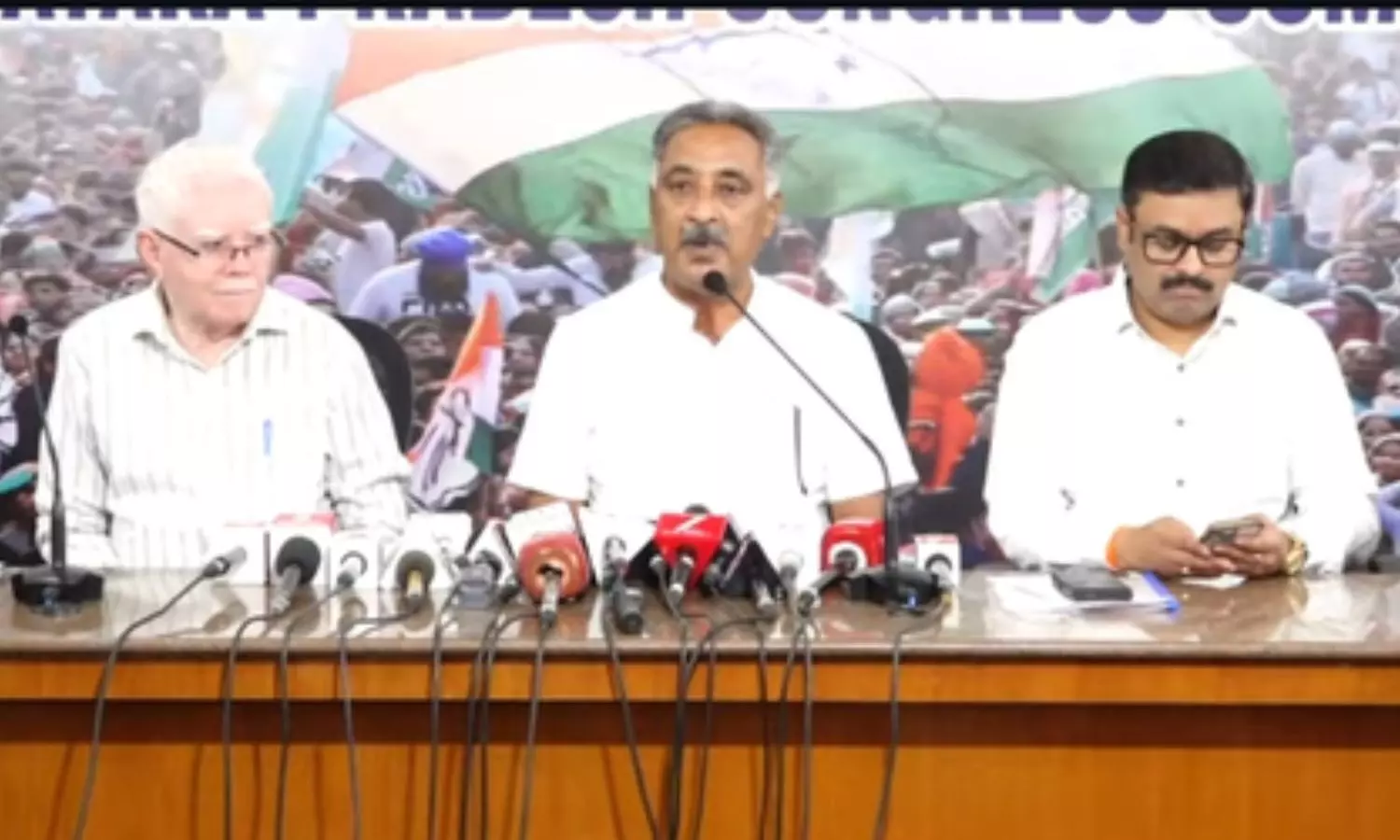 Attempt To Delete Over 1 Cr Voters in K’taka Through SIR: Congress