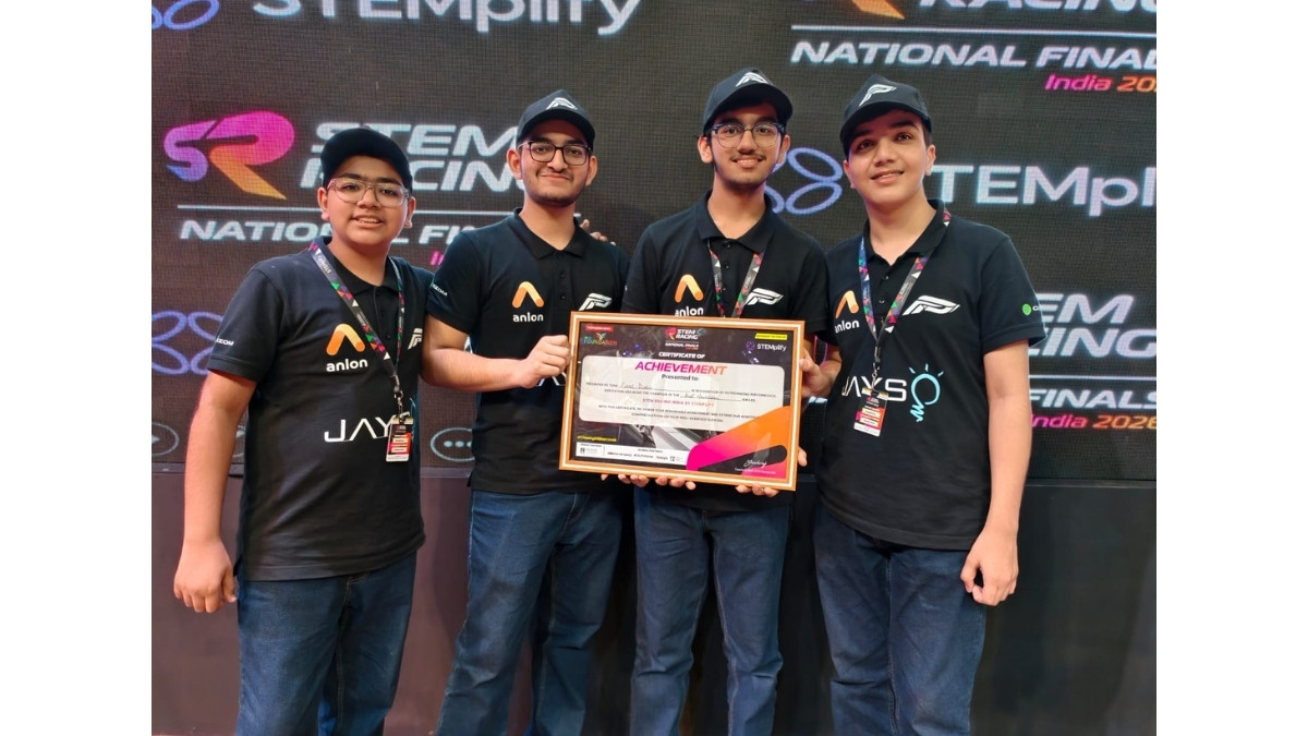 PixelDrive Wins “Best Newcomer Award,” Ranks 8th of 95 at STEM Racing India National Finals