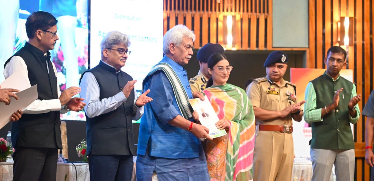Article 370 Anniversary: LG Sinha Hands Over Jobs to Families of Terror Victims, Says Justice Delayed Is Finally Being Delivered