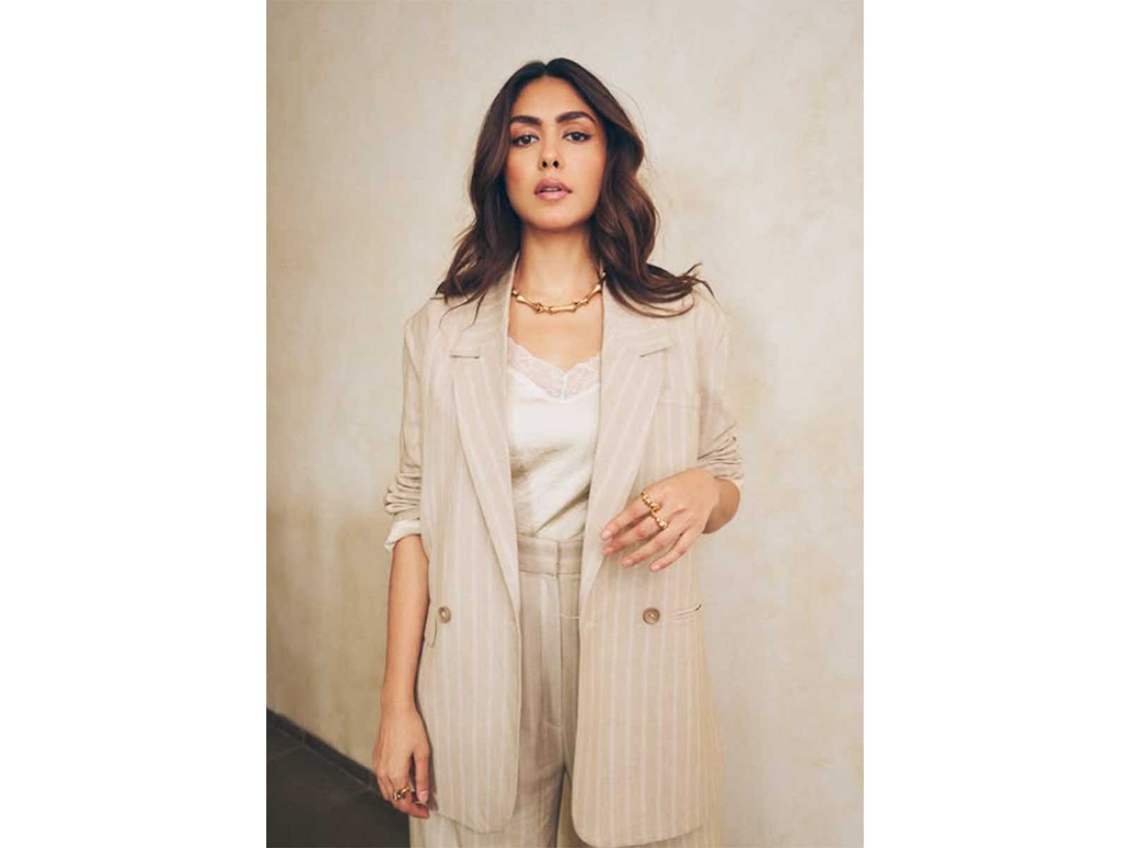 Mrunal Thakur (Photo/Instagram/@mrunalthakur)