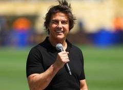 Tom Cruise calls Paramount's 30-movie plan "awesome" amid WBD merger