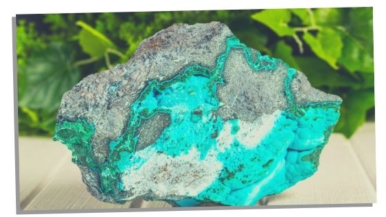 Malachite crystal is a empath grounding crystal