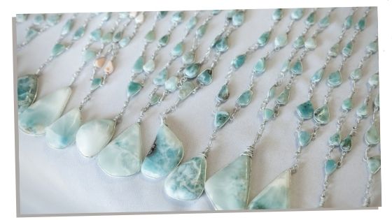 Larimar stone used in everyday life as jewellery. 