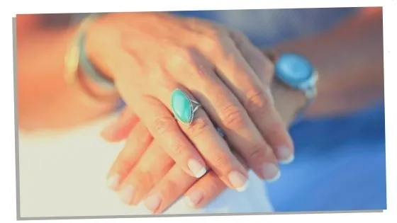 Larimar stone used by expectant mothers