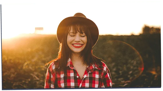 Image of a gamma female smiling 