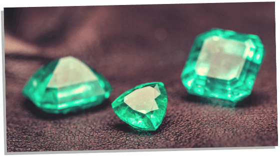 A few pieces of Emerald