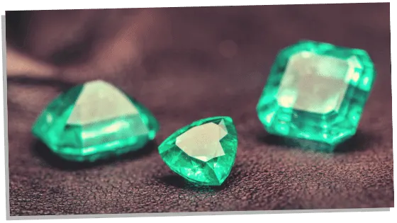 A few pieces of Emerald