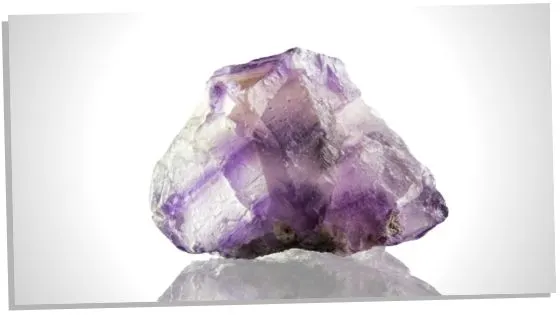 Showing how to cleanse Fluorite