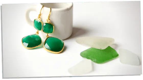 Green Onyx meaning when wearing them as earings